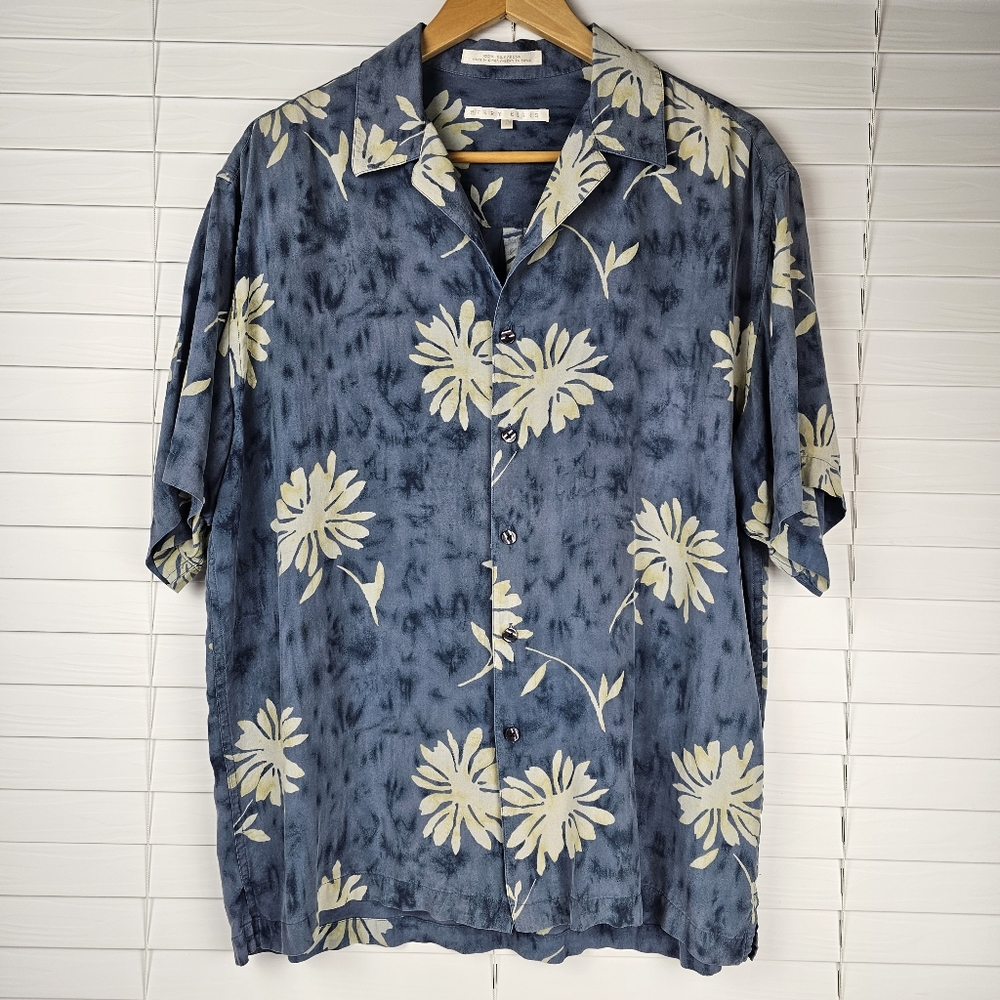 PERRY ELLIS Silk Hawaiian Button Down Shirt